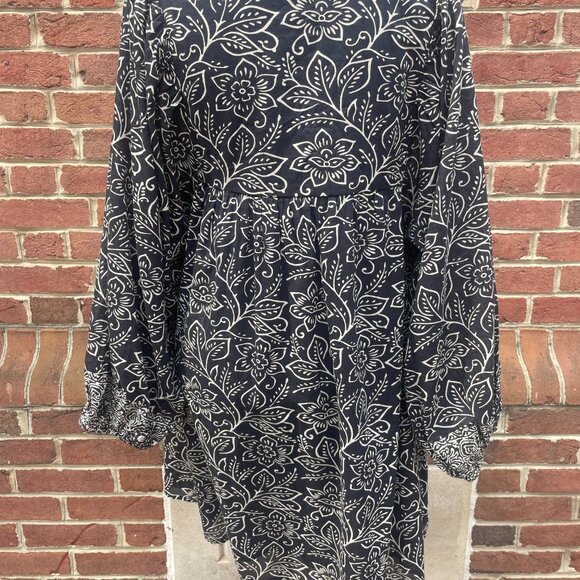 Maison Hotel - Claudia Dress - Picture 2 of 4